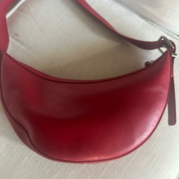 Madewell Chic Red Leather Hobo Bag - Picture 2 of 3